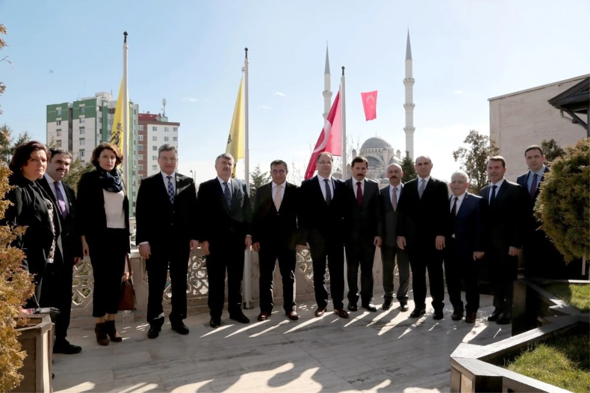 Başkan Akyürek: "Yeni Dönemde Şehir Kimliği ve Estetiği Ön Planda Olacak"