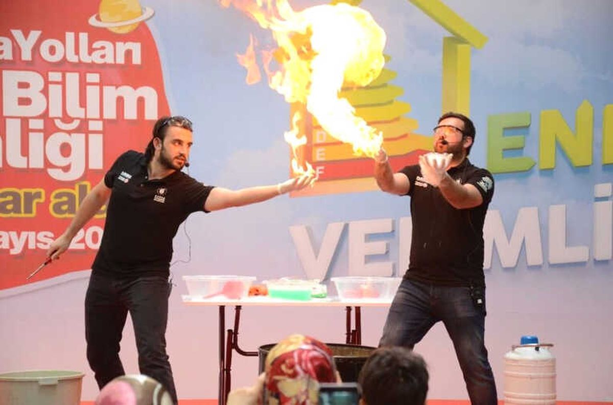Bilim Avcıları
