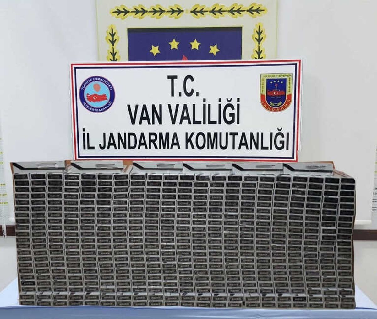 Jandarmadan Kaçak Sigara Operasyonu