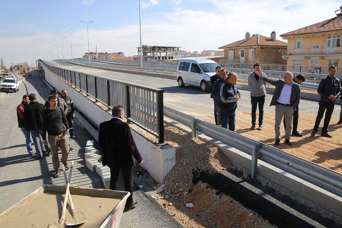 Karaman\'da Sanayi Köprülü Kavşağı Trafiğe Açılıyor