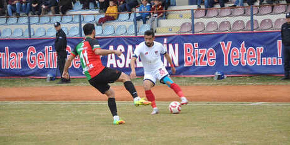 Karşıyaka Kritik Deplasmanda