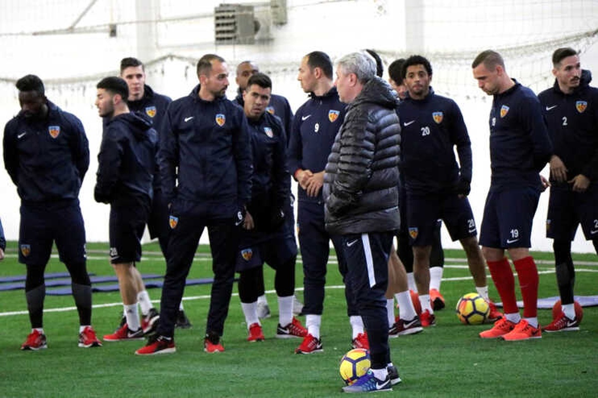 Kayserispor\'da Antalyaspor Mesaisi Başladı