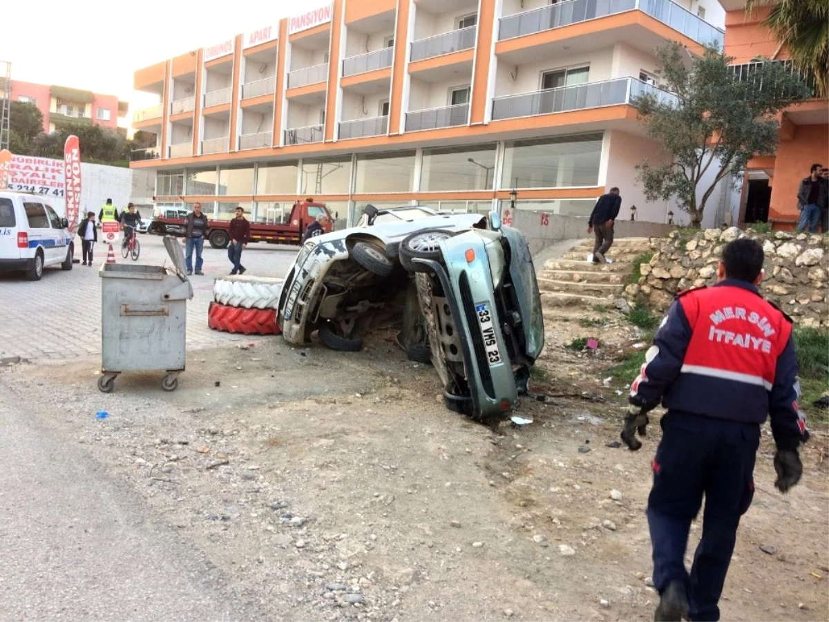 Kontrolden Çıkan Otomobil, Park Halindeki Araca Çarptı: 1 Ölü