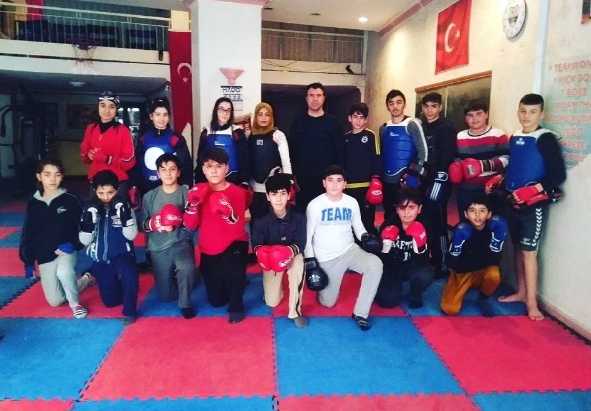Malatya Muay Thai Takımı Türkiye Şampiyonasına Katılıyor