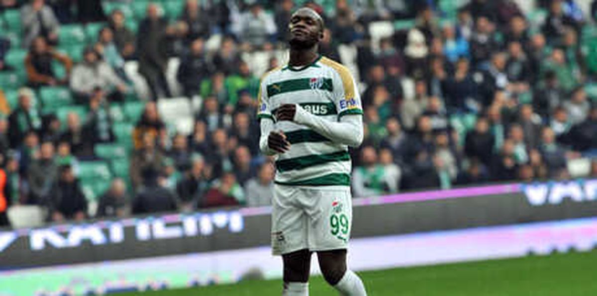 Moussa Sow, Galatasaray Maçına Yetişiyor...