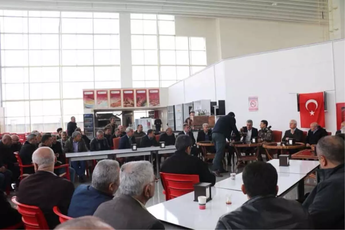Müdür Alper Yolcu Minibüsü Sürücüleriyle Bir Araya Geldi