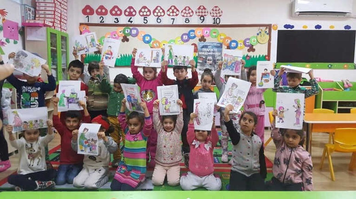 Öğrenciler Değerlerini Öğreniyor