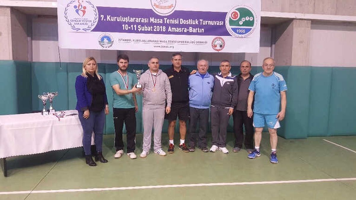 Pazaryeri Ekibi Masa Tenisinde 3.\'lük Kupası Kazandılar