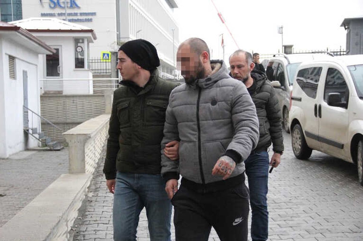 Samsun\'da Silah Kaçakçılığı Operasyonu: 9 Gözaltı