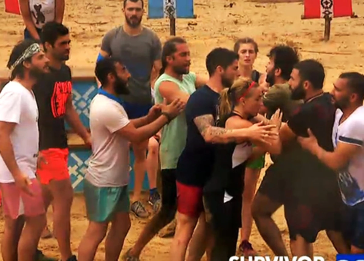 Survivor\'da Kıyamet Kopuyor! Hakan ve Turabi Birbirine Giriyor