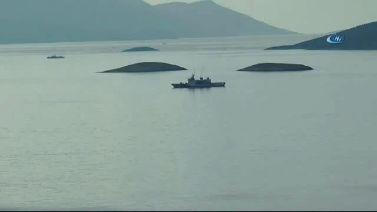 Türk Savaş Gemileri Kardak Kayalıklarını Kuşattı