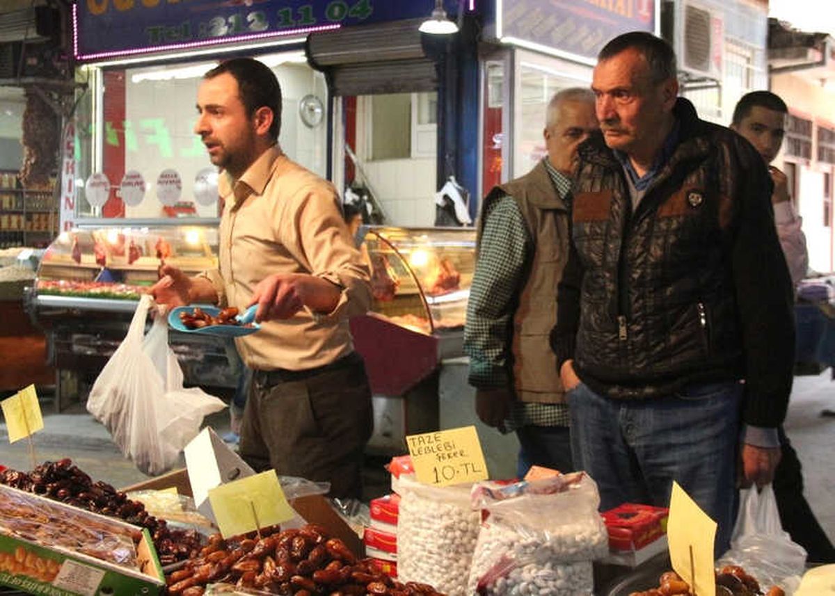 Türkiye\'de Her 100 Kişiden 2\'si Esnaf