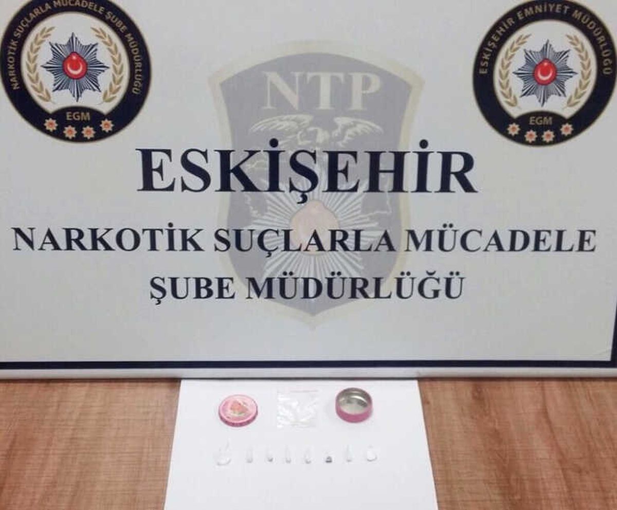 Üzerindeki Uyuşturucu Maddelerle Yakalandı
