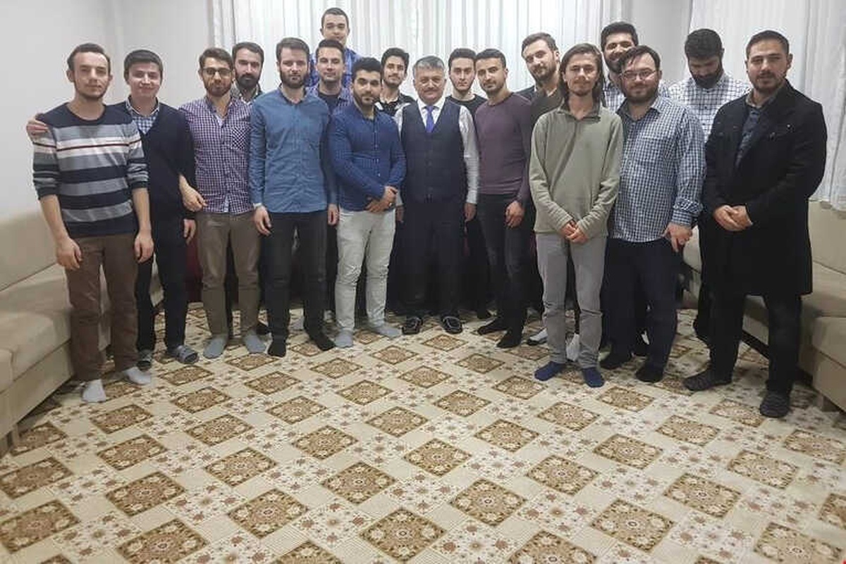 Vali Yazıcı, Öğrenci Yurdunu Ziyaret Etti
