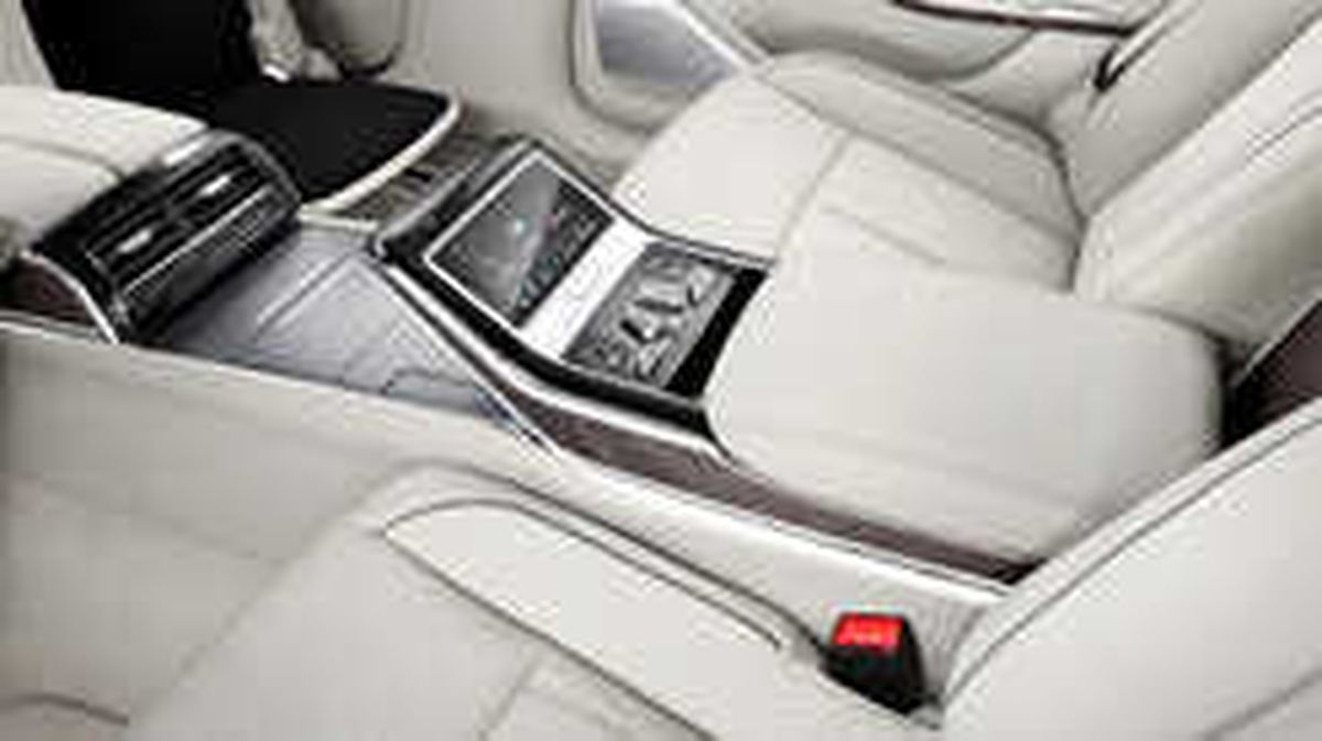 Yeni Audi A8 ile Kontrol Sizde