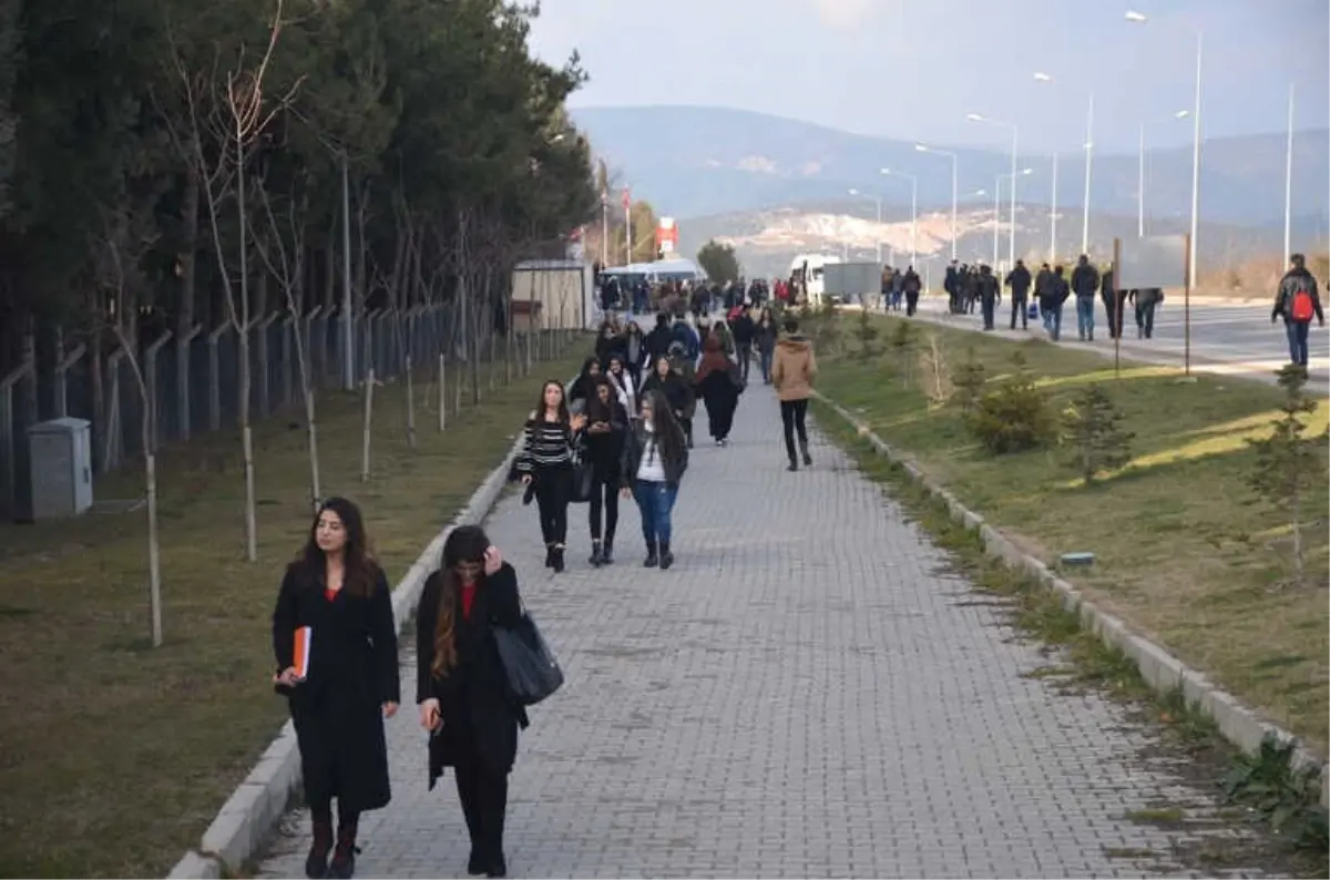 25 Kuruşluk Zam İçin 5 Kilometre Yürüdüler