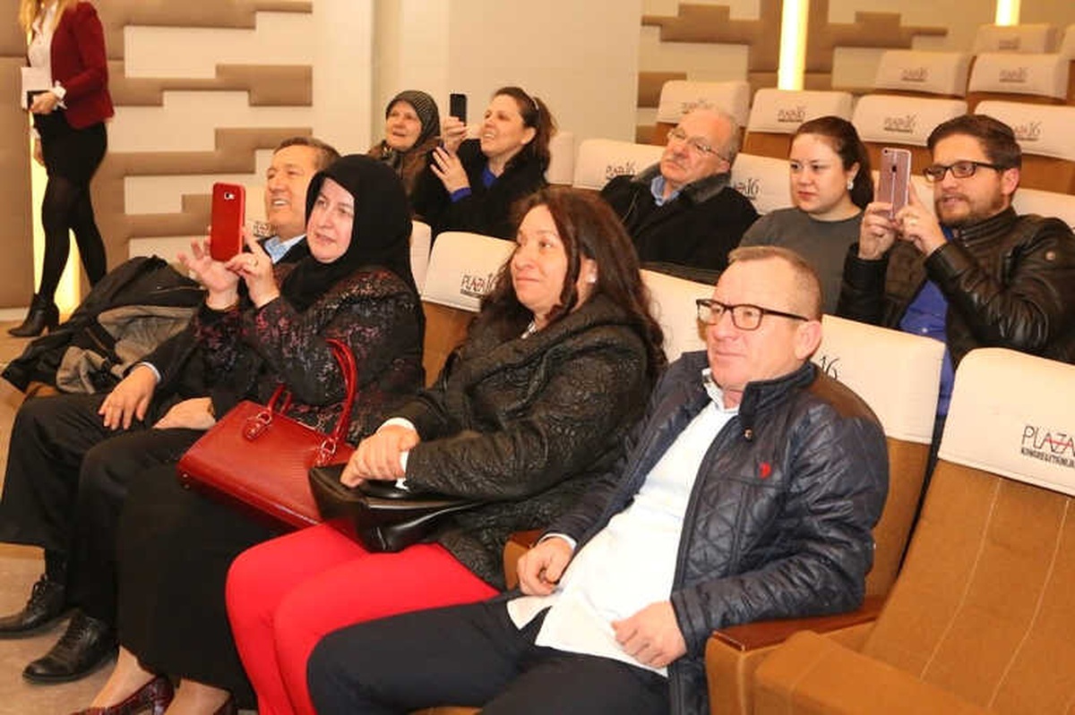 Aşklarını 14 Şubat\'ta Nikahla Taçlandırdılar