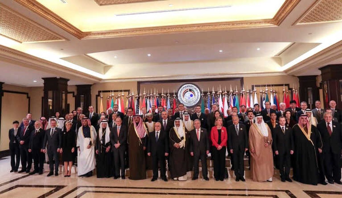 Bakan Çavuşoğlu, Irak\'ın Yeniden İmarı Uluslararası Konferansı\'nda