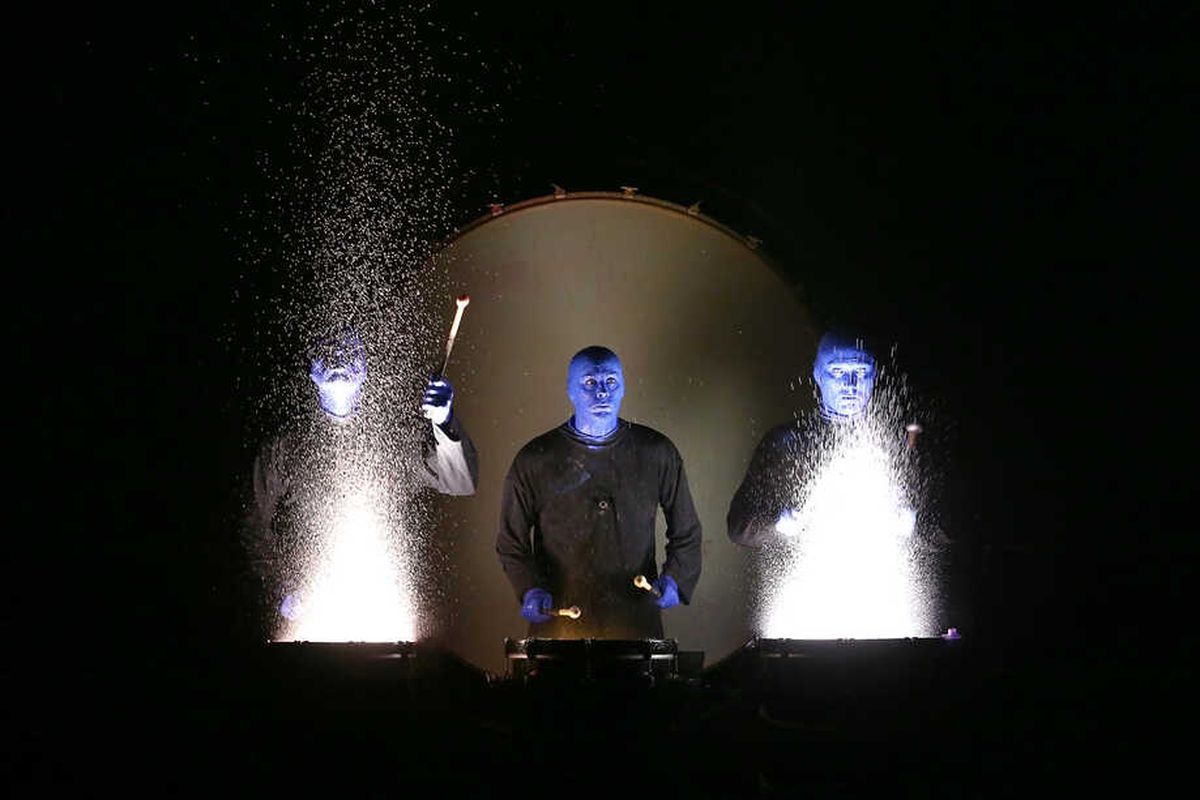Blue Man Group" Zorlu Psm\'de Sahne Aldı
