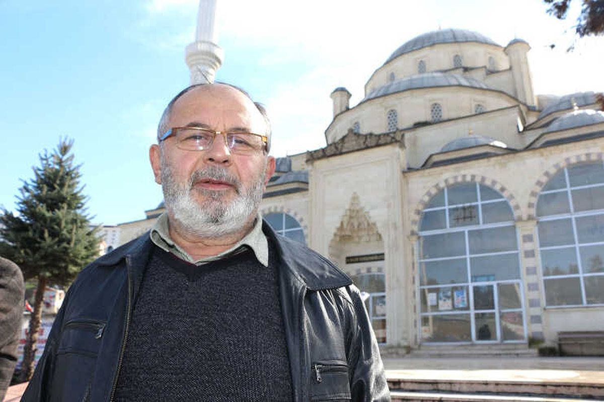 Camiyi İcraya Verdiler