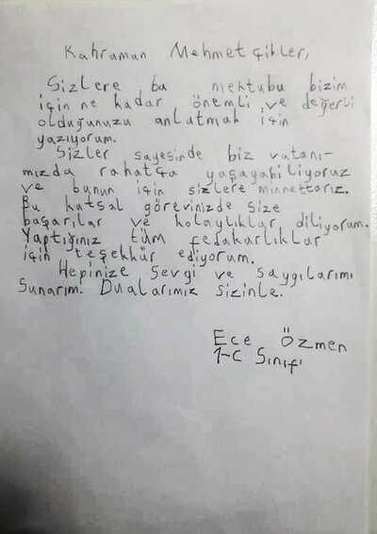 Erzurumlu Minik Ece\'den Mehmetçiğe Mektup