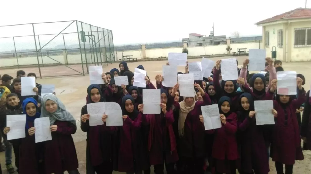 İmam Hatip Lisesi Öğrencilerinden Mehmetçiğe Mektup