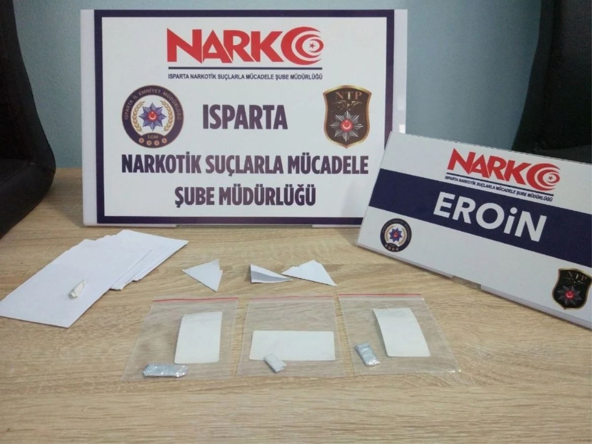 Isparta\'da Uyuşturucu Operasyonu: 6 Gözaltı