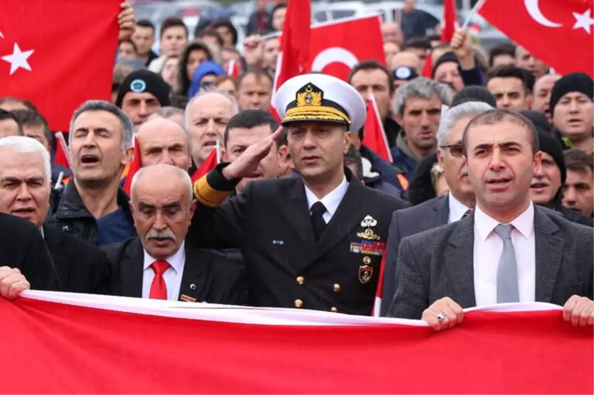 Kdz. Ereğli\'de Binlerce Kişi Afrin Şehitleri İçin Yürüdü