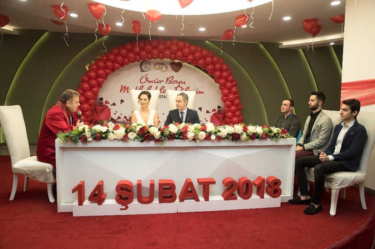 Çocuklar Anne Babalarının Nikah Şahidi Oldu