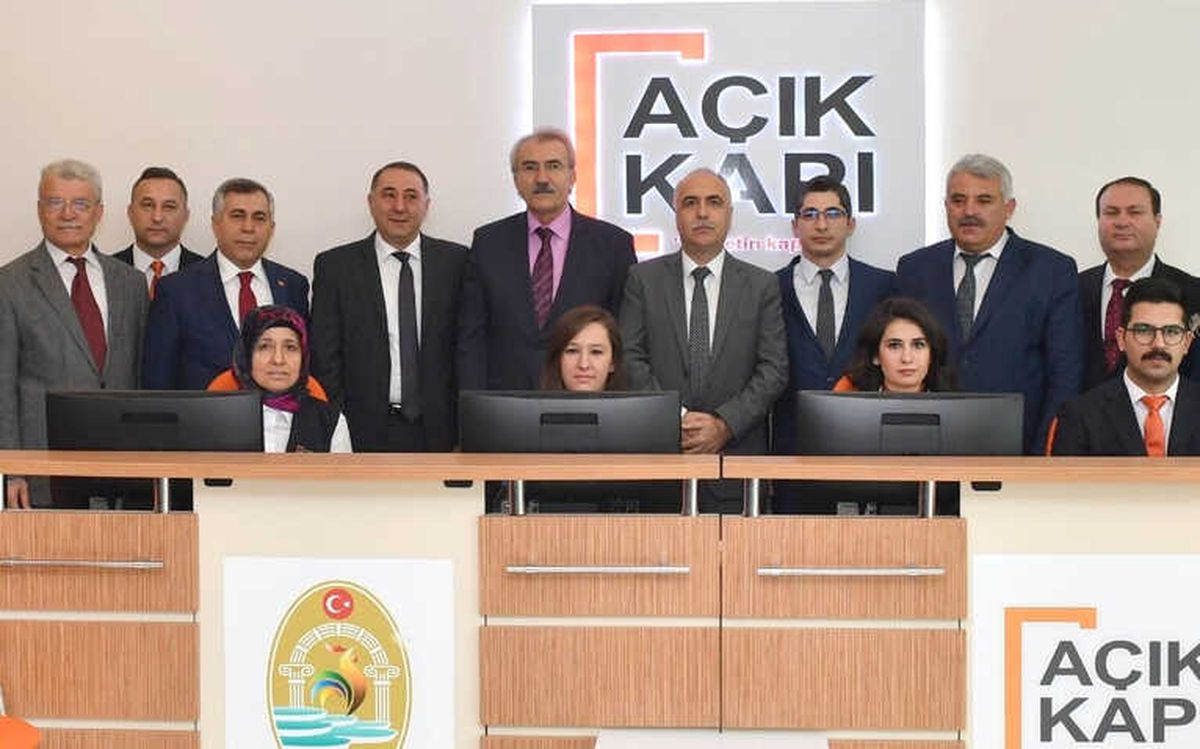 Açık Kapı Milletin Kapısı Projesi Denizli\'de Uygulamaya Geçti