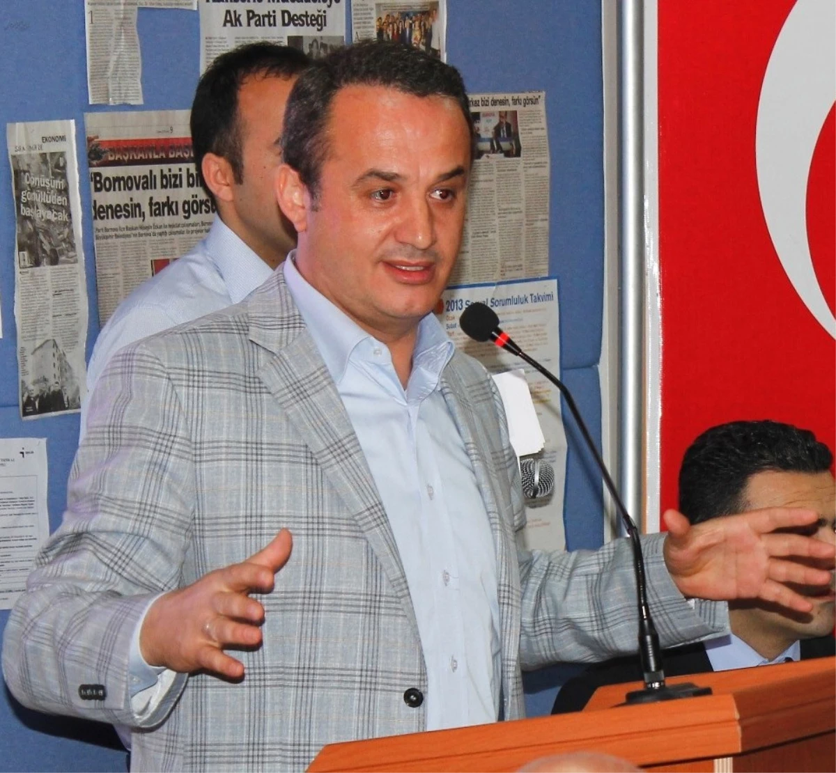AK Parti İzmir İl Başkanı Bülent Delican, görevden Alındı