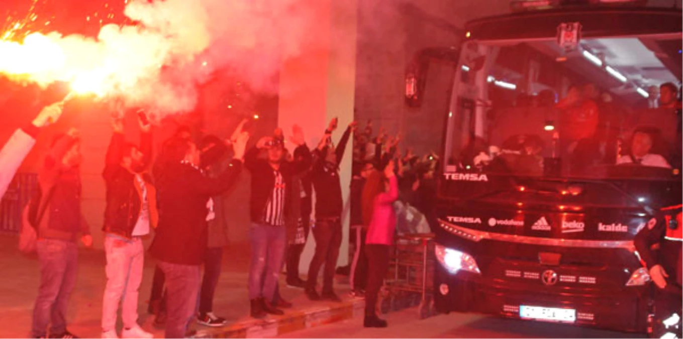 Beşiktaş, Konya\'da Coşkuyla Karşılandı