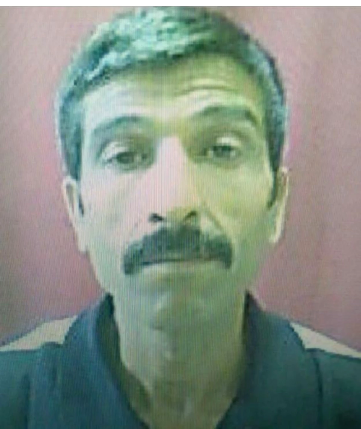 Cinayet Hükümlüsü Firariyi Falçata Yakalattı