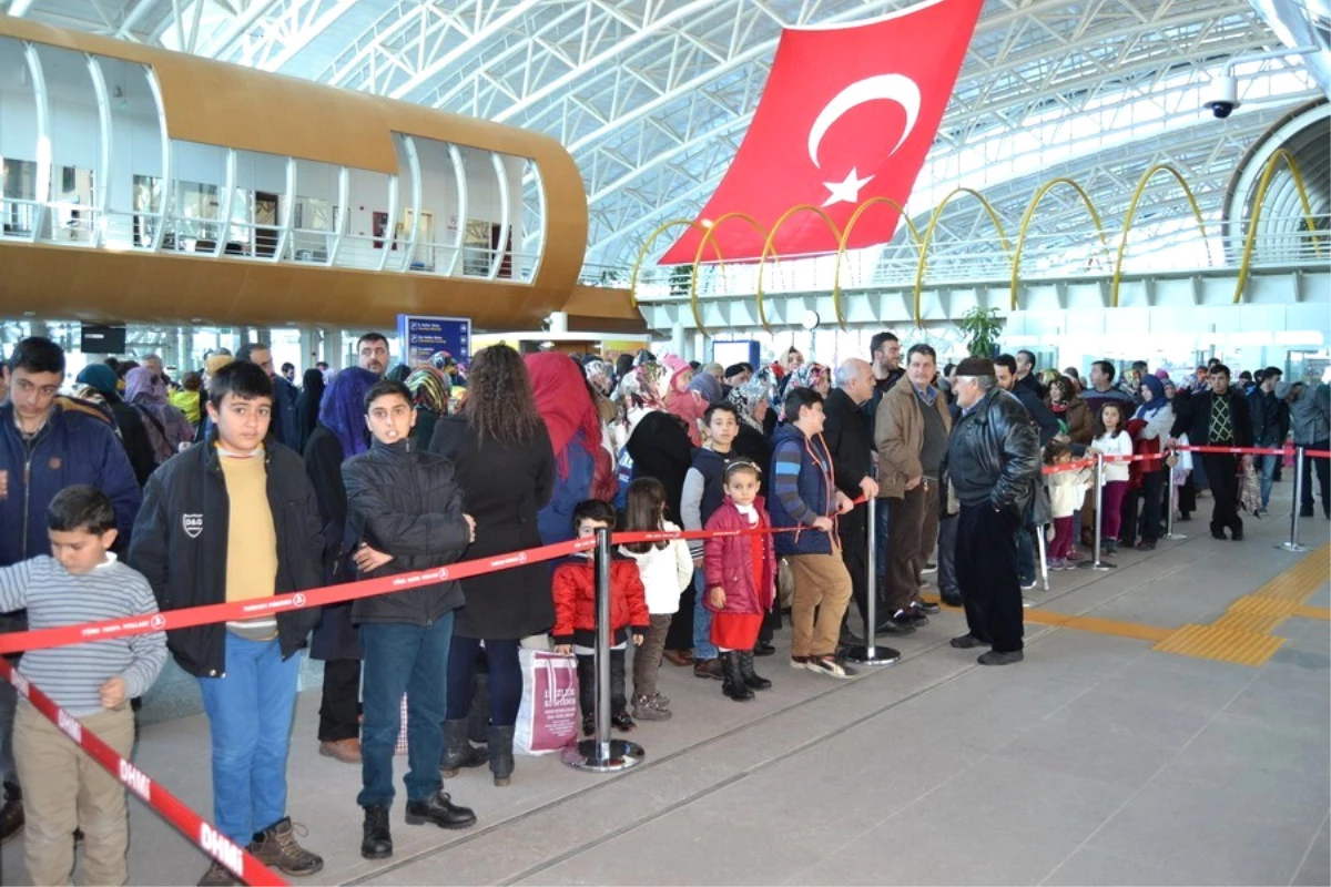 Erzincan Havalimanı\'nda Ocak Ayında Binlerce Yolcuya Hizmet Verildi