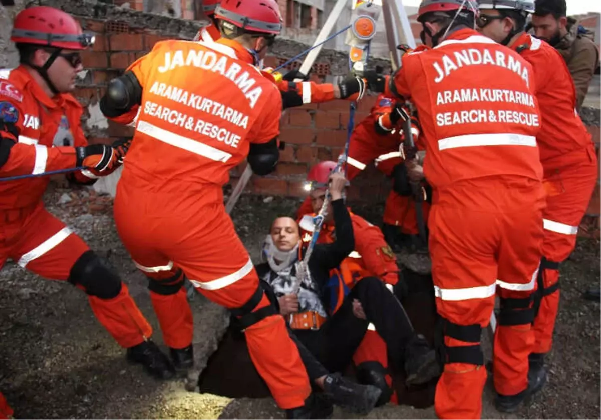 Jak Timleri Her Türlü Afette Göreve Hazır