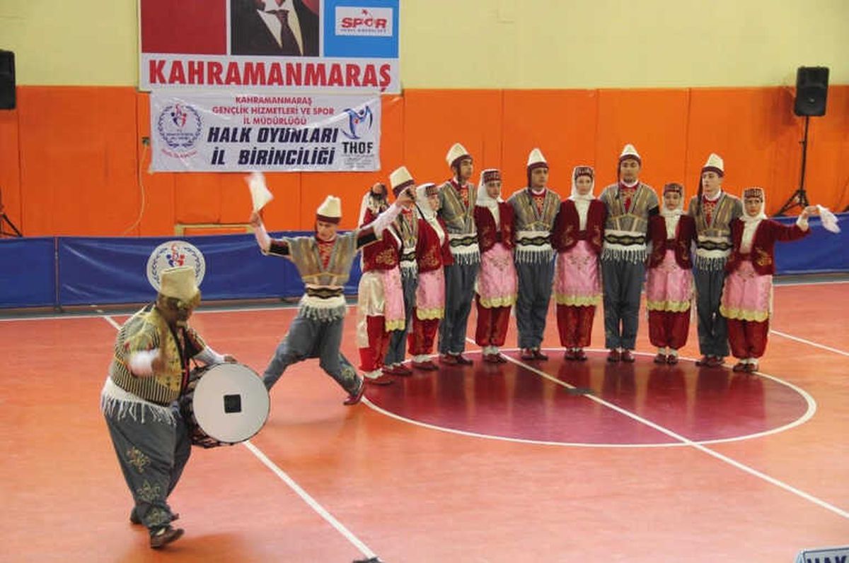 Kahramanmaraş\'ta Okullararası Halk Oyunları Turnuvası