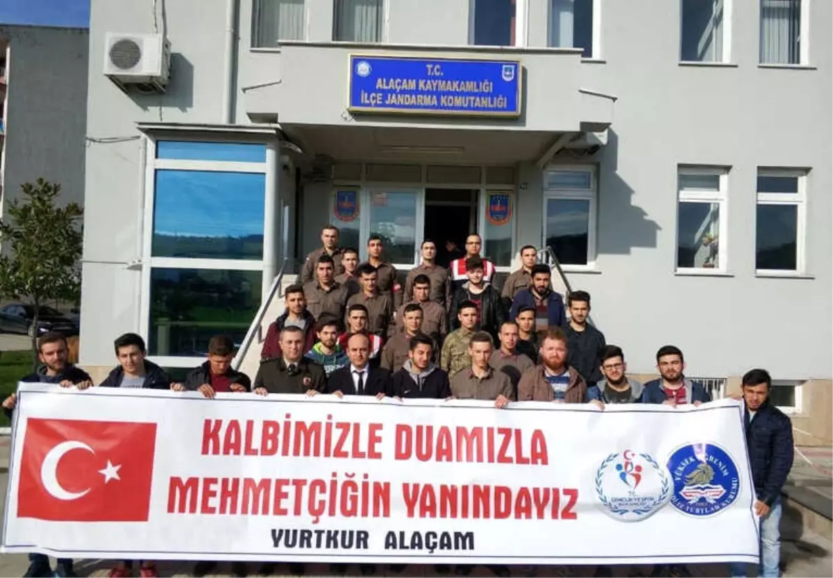 Kalbimizle ve Duamızla Mehmetçiğin Yanındayız"