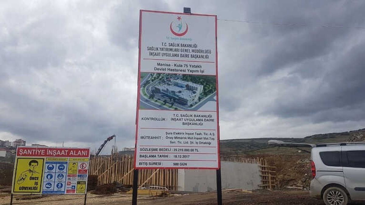 Kula\'nın Yeni Devlet Hastanesinde İnşaat Devam Ediyor