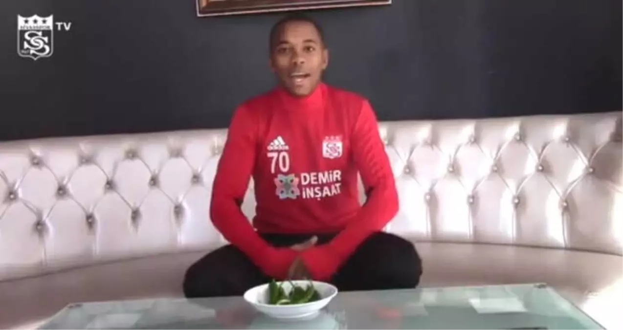 Robinho Josef de Souza\'ya Meydan Okudu