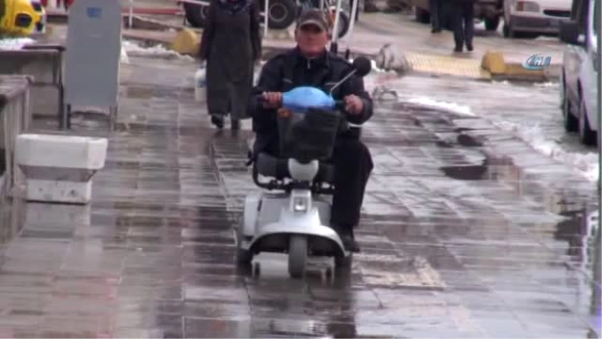 Yozgat\'ta Engelliler İçin Şarj Dolum İstasyonu Açıldı