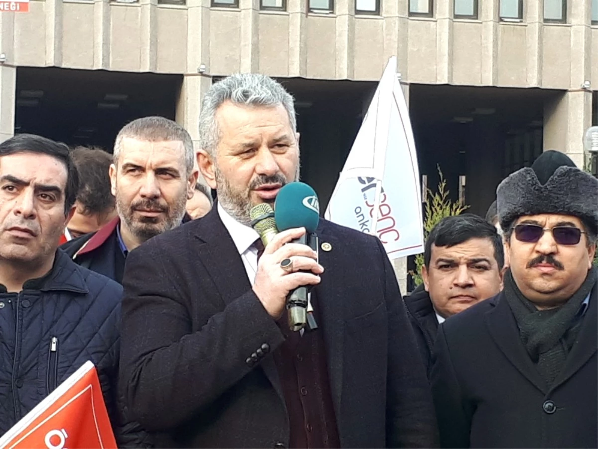Ankara Adliyesi Önünde 28 Şubat Protestosu