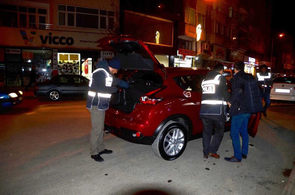 Ben de Polis Teşkilatındanım" Diyen Şahsa İnceleme Başlatıldı