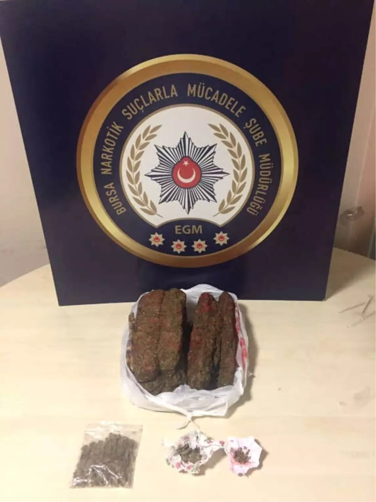 Bursa Polisinden Uyuşturucuya Geçit Yok