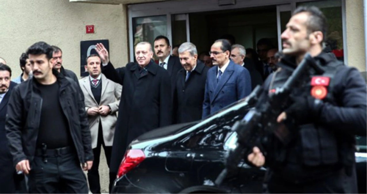 Erdoğan\'dan Kadir Mısıroğlu\'na Hastanede Ziyaret