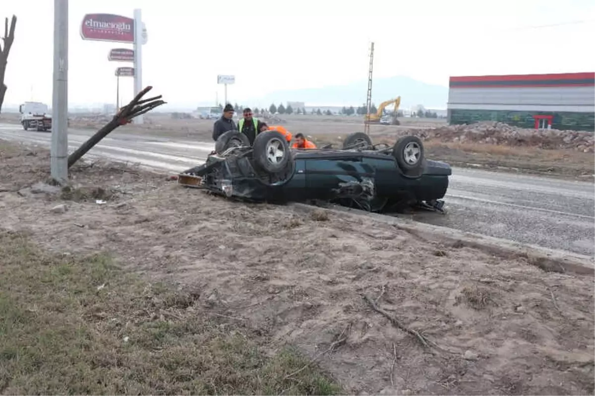 Hurdaya Dönen Otomobilden Yaralı Kurtuldu