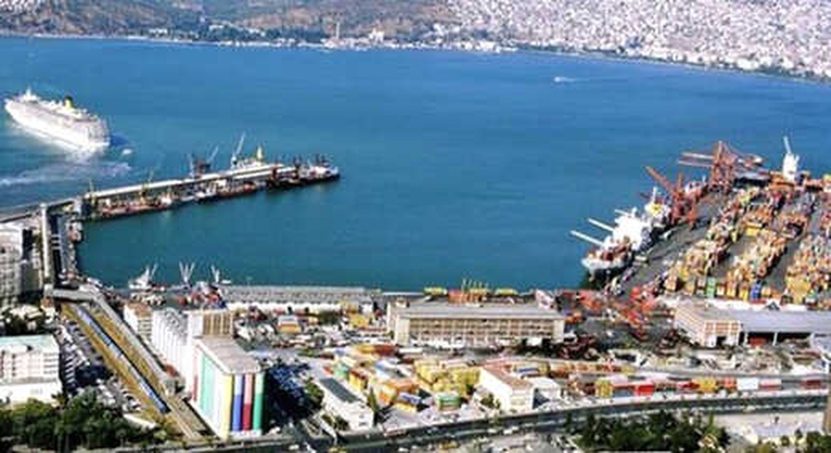 İzmir Limanlarından Konteyner Yükü Rekoru