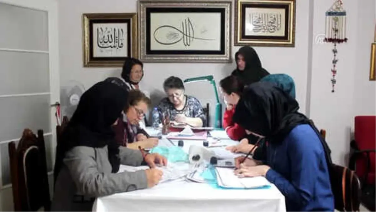 Kadın Hattat Evinde Yeni Sanatçılar Yetiştiriyor