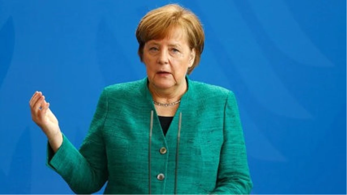 Merkel: Deniz Yücel\'in Tahliye Kararı Sevindirici