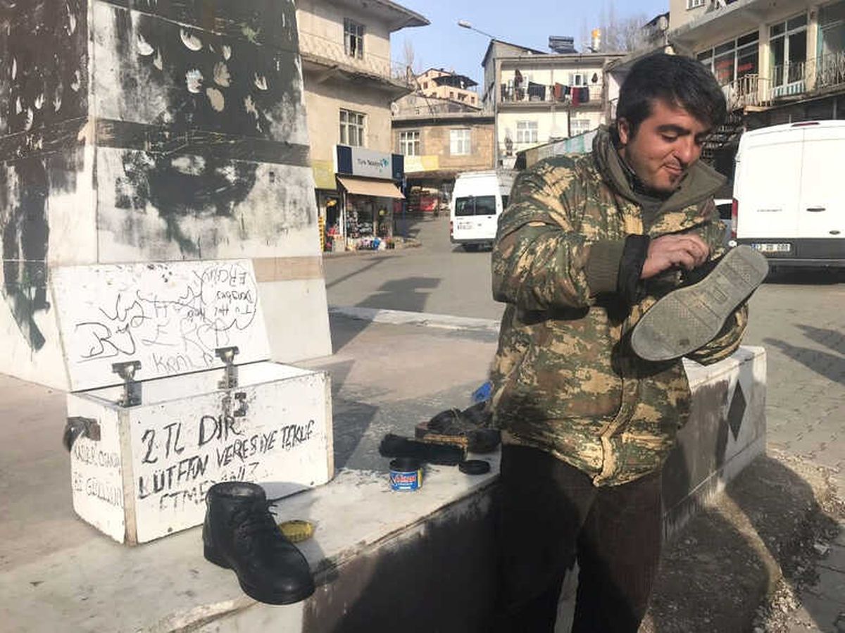 Ayakkabı Boyacısından Afrin\'deki Mehmetçiğe Destek