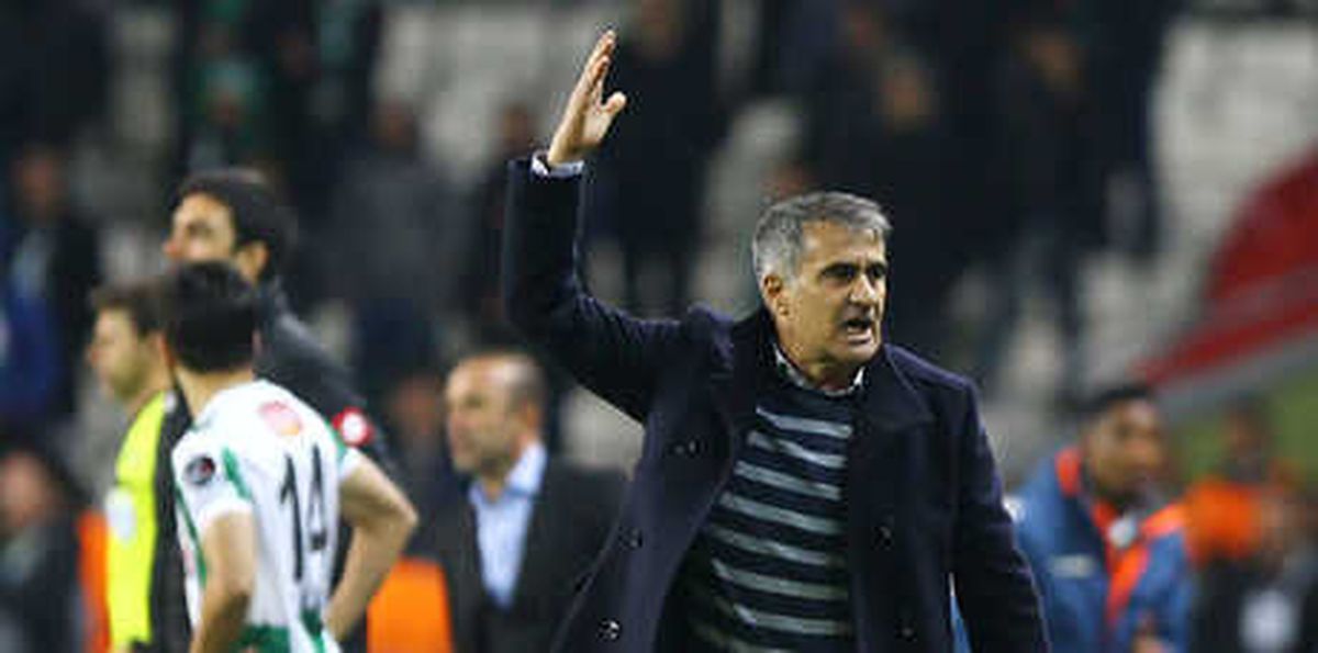 Şenol Güneş\'ten Hakem Tepkisi!